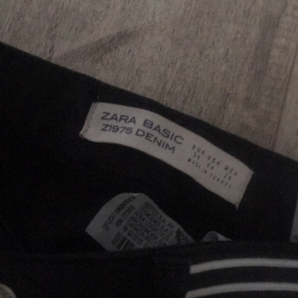 ZARA Black Denim with Contrasting Waist Band - Picture 4 of 5